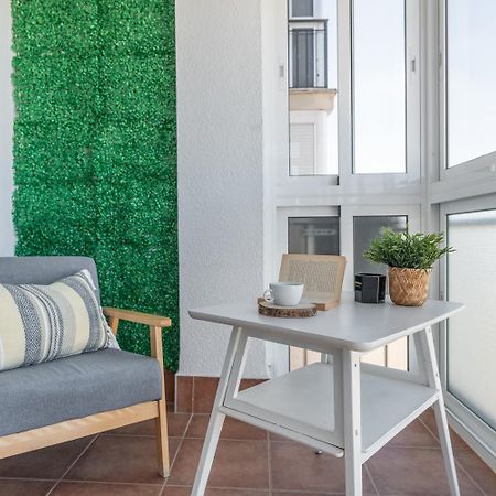 Tuguest Heroe Apartment Malaga Exterior photo