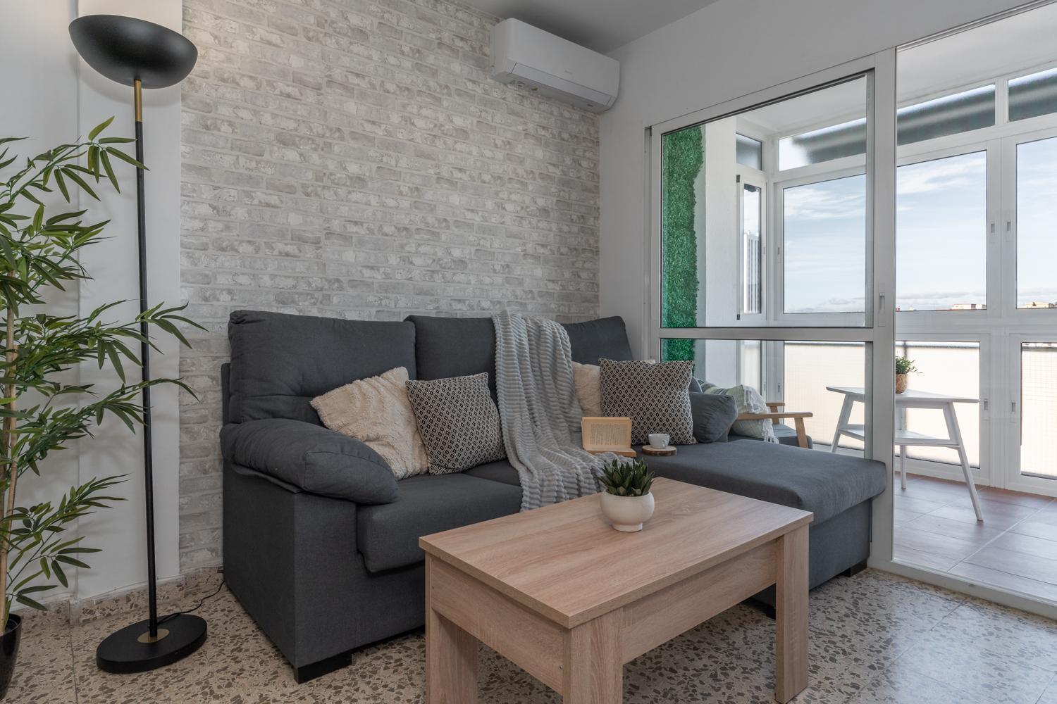 Tuguest Heroe Apartment Malaga Exterior photo